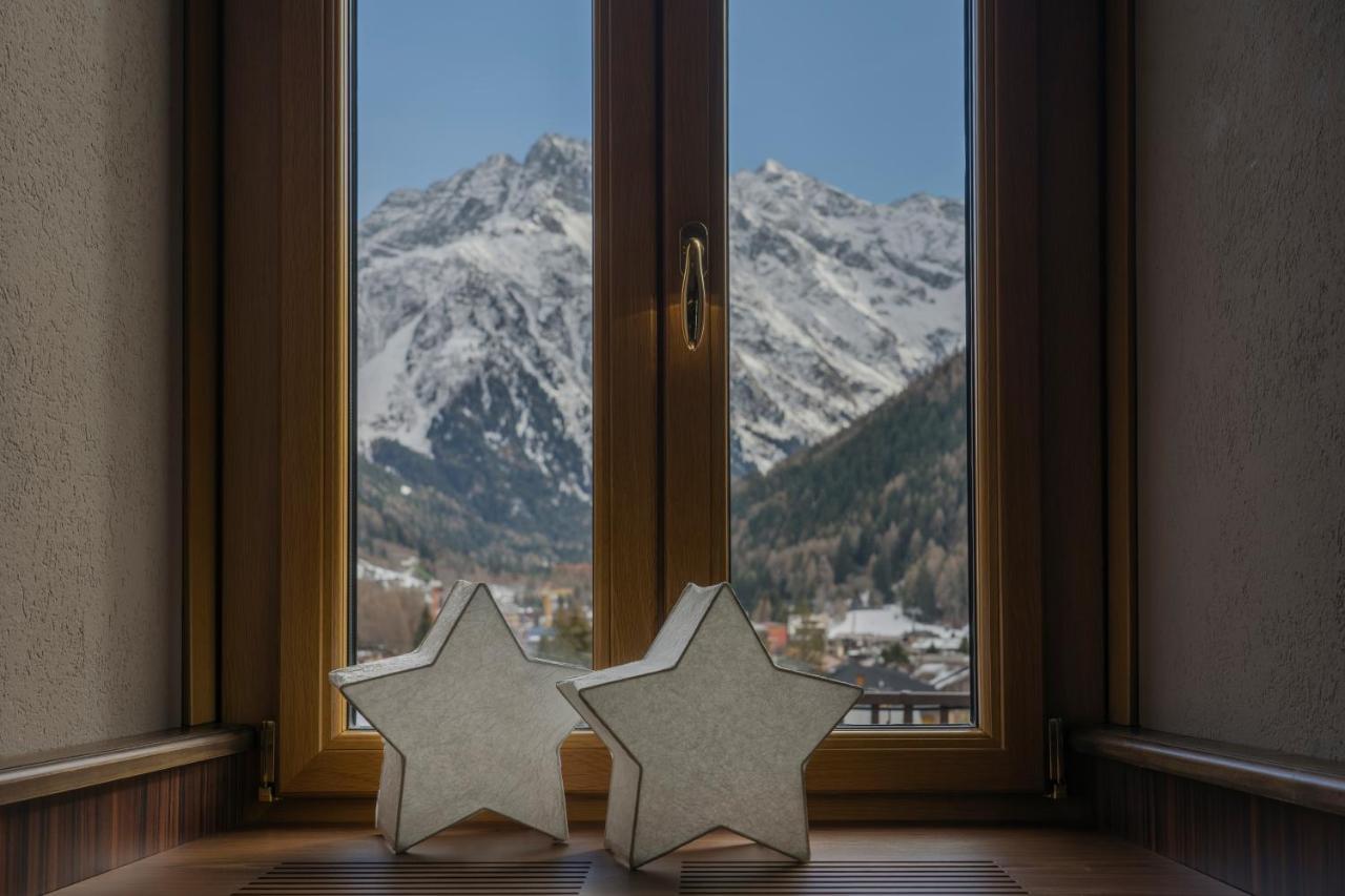 Hotel Garni Cristallo Ponte Di Legno Esterno foto
